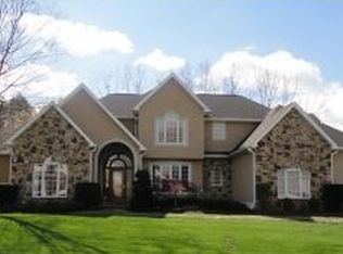 115 Lands End Ct, Piney Flats, TN 37686