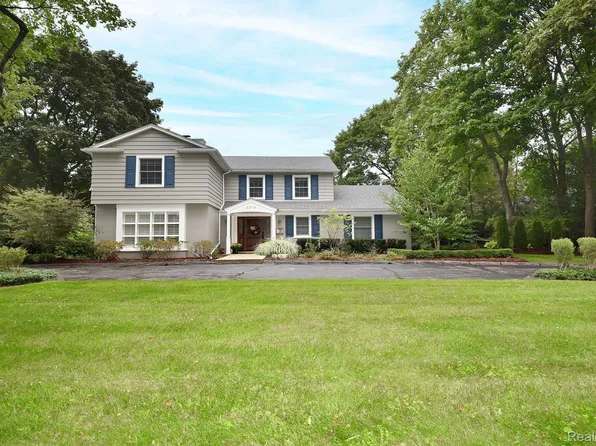 3270 Morningview Ter, Bloomfield Hills, MI 48301