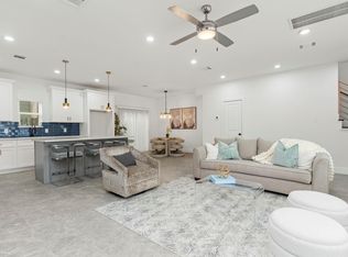 1517 Egypt St, Houston, TX 77009