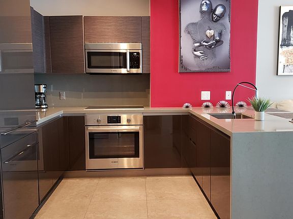 4th image of 1080 Brickell Ave Unit 2105