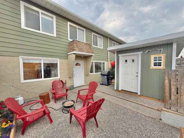 101 W Mill St #45, Hinton, AB T7V 1T2