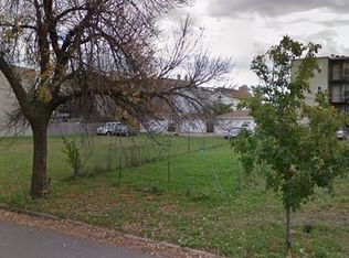 2565 W Maypole Ave, Chicago, IL 60612