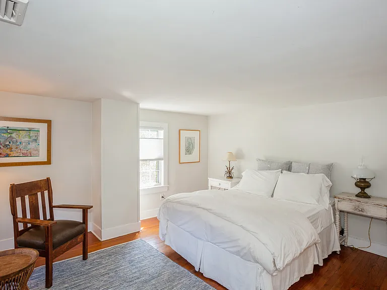 7 Glover St — Photo 16