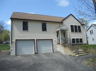 1438 Main St, Worcester, MA 01603