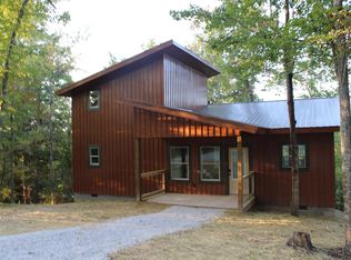 292 Beta Dr, Beattyville, KY 41311