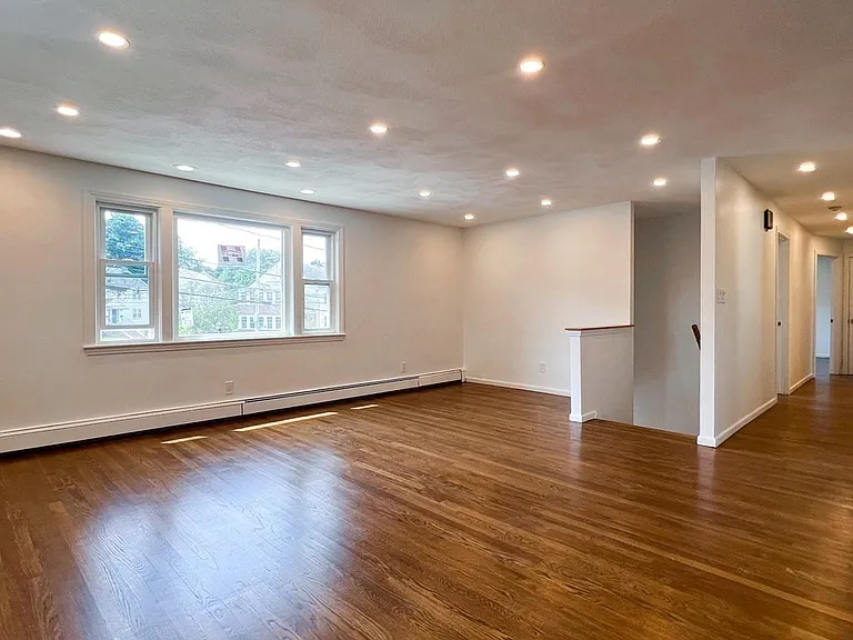 20 Chandler St #1 — Photo 8