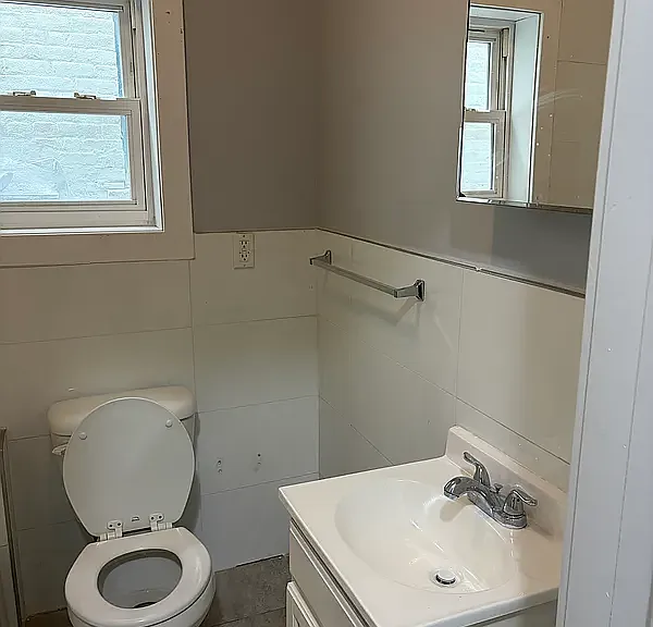 29 Bartholdi Ave — Photo 4