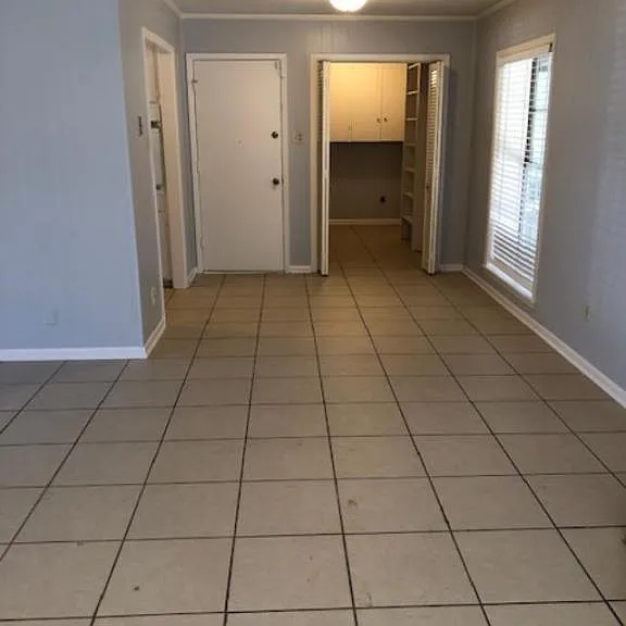 601 Jeffery Dr — Photo 4