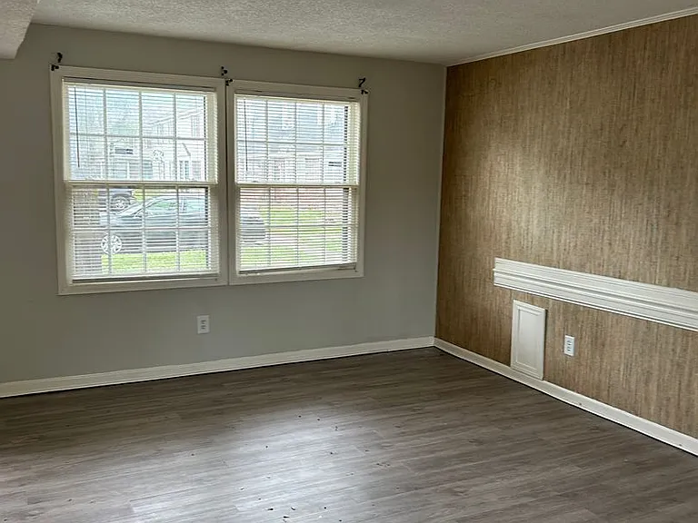 3736 Cambridge Station Dr — Photo 9