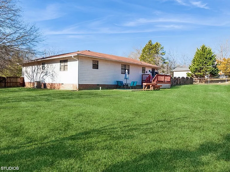 9938 Sandra Ln — Photo 33