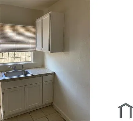 Studio, 500 sqft, $1,400 — Photo 3