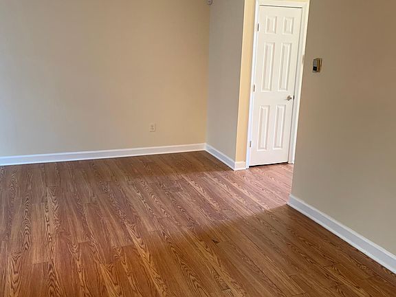 Living / Optional Dining Space