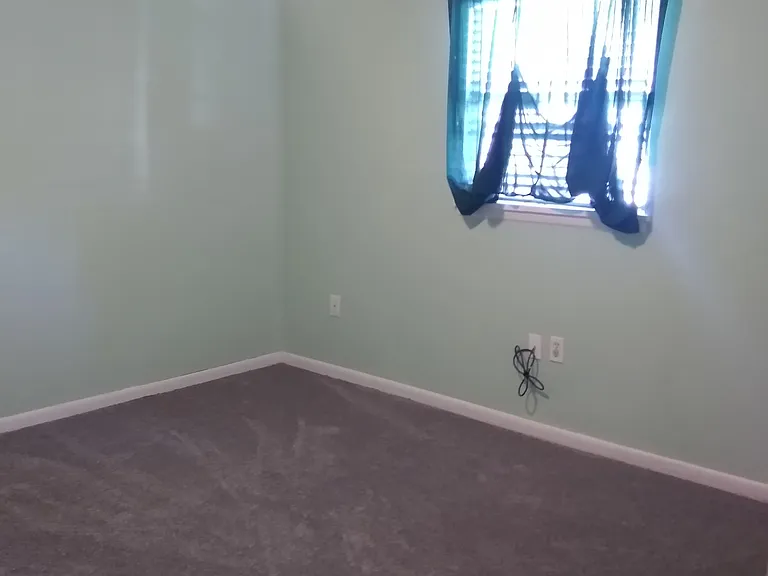 2043 Woodbriar Loop S — Photo 17