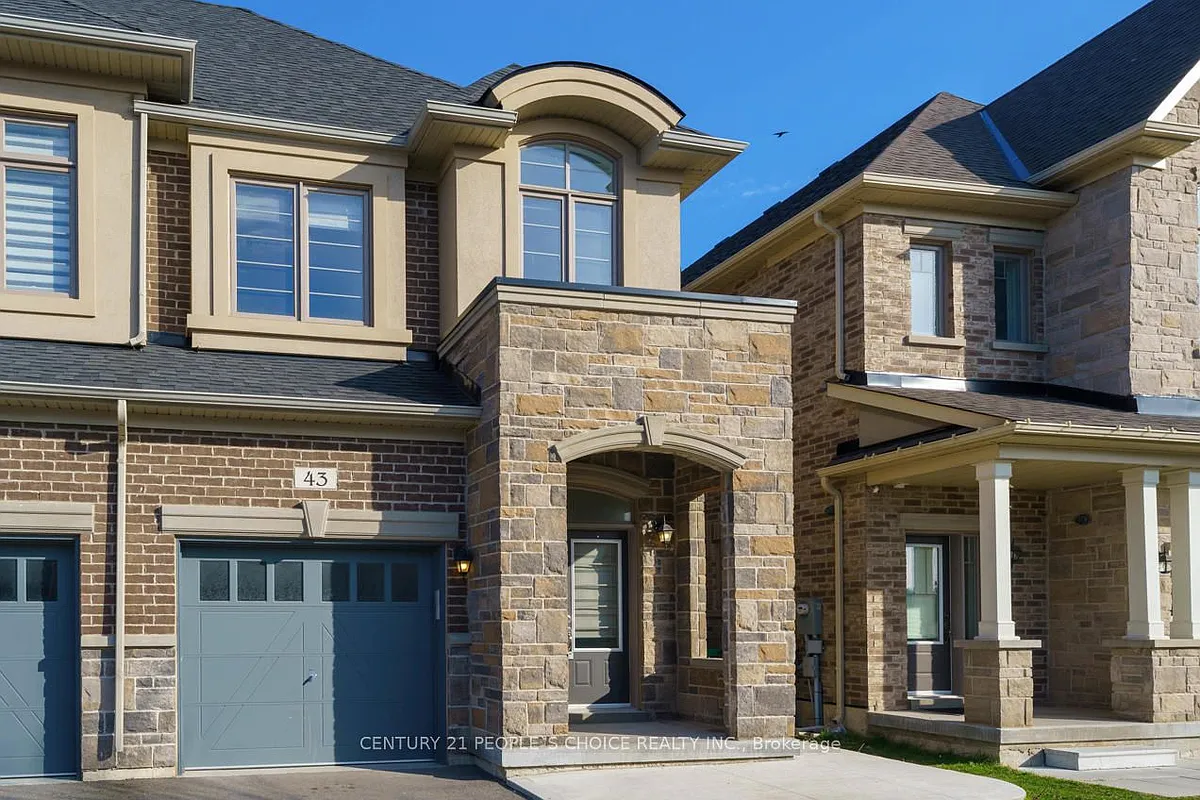Photo 2 of 49 - 43 Quinton Rdg - Brampton, ON Building Photo - 43 Quinton Rdg