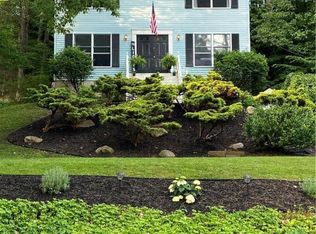 149 W Hills Dr, Stroudsburg, PA 18360