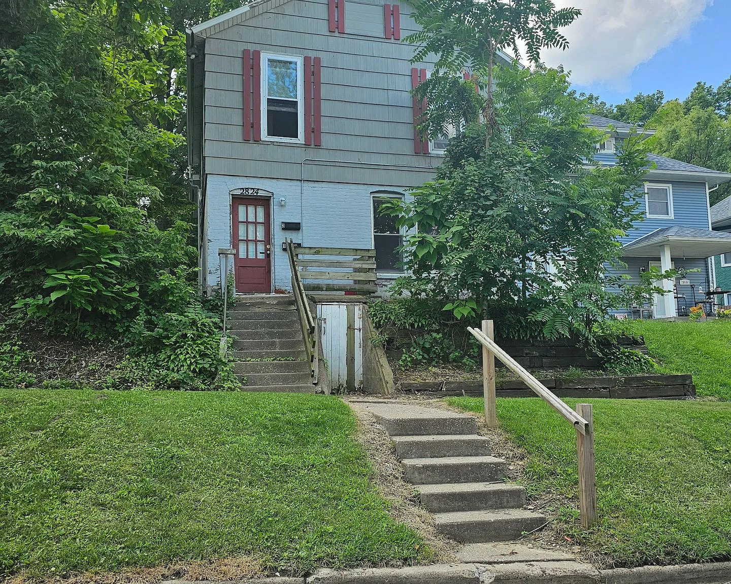 2824 8th Ave. — Photo 1