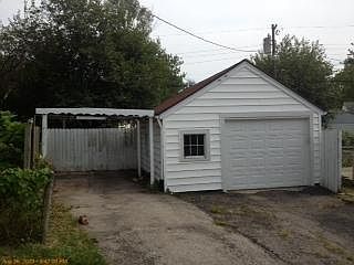 2nd image of 4048 Beatty Dr