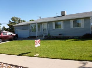 459 Sleepy Hollow Dr, Tooele, UT 84074