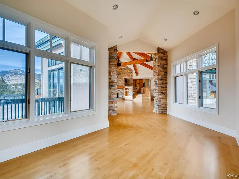 3883 Mountainside Trl — Photo 22