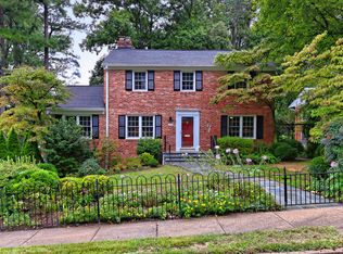 4515 39th St N, Arlington, VA 22207