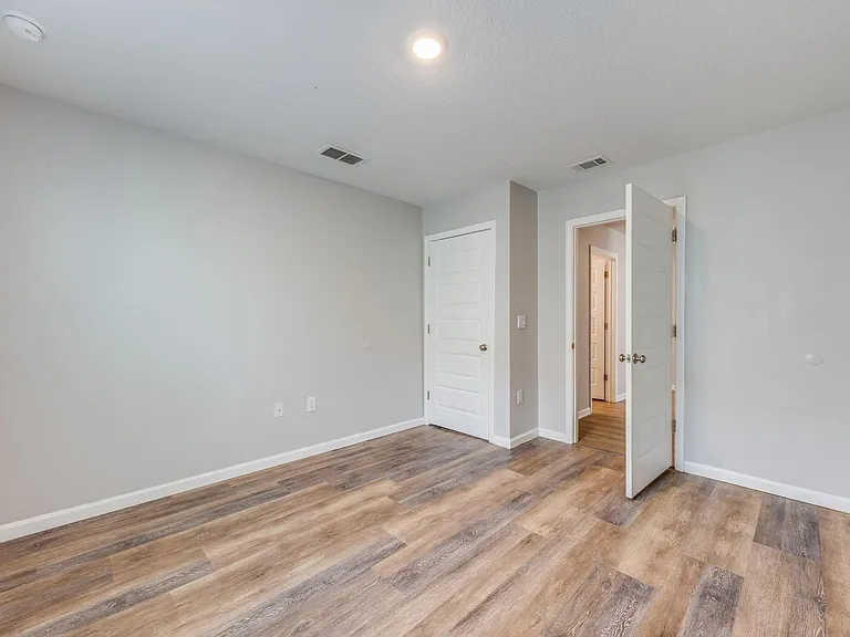 310 Flounder St — Photo 21