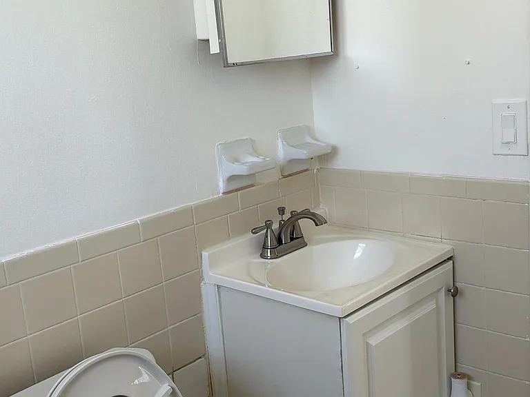 4720 Wales St #1 — Photo 8
