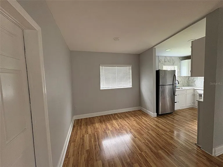 821 S Solandra Dr — Photo 10