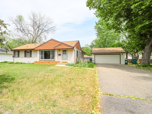 8519 Clinton Ave S, Bloomington, MN 55420