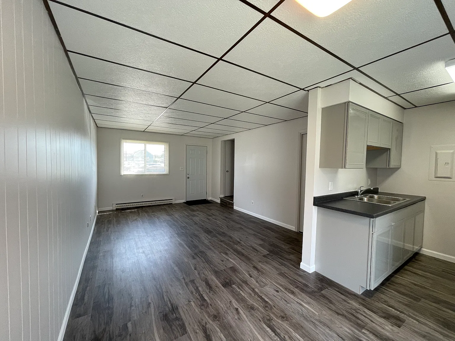 2 bed, 750 sqft, $1,300 — Photo 3