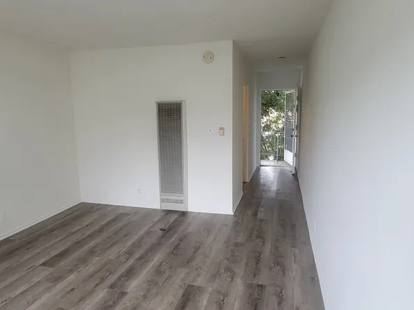 10419 Regent St APT 4, Los Angeles, CA 90034