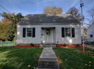 230 E Kellar Ln, Decatur, IL 62526