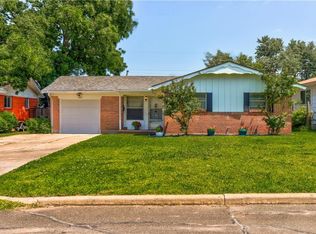 925 W Rulane Dr, Midwest City, OK 73110