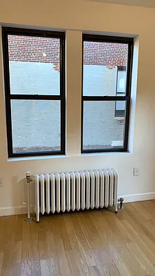 Rented by R New York | media 2