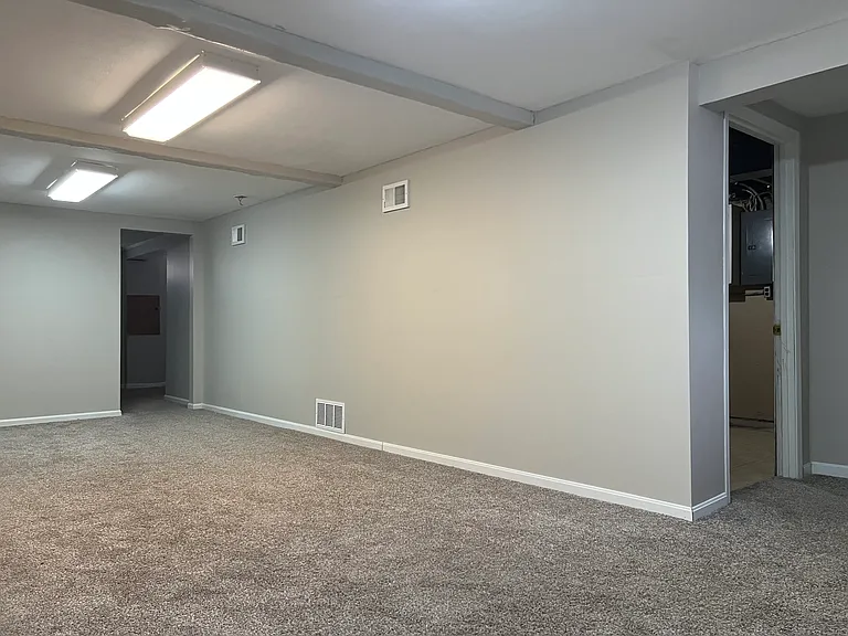 LL Basement Family Room