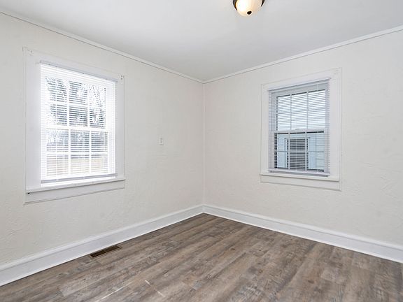 5th image of 928 Sudbury St