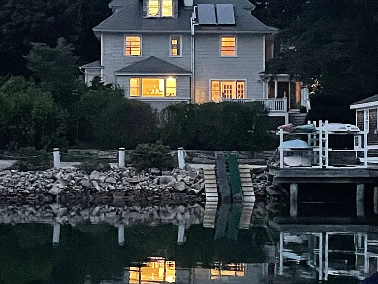 16 Simpson Ln — Photo 3