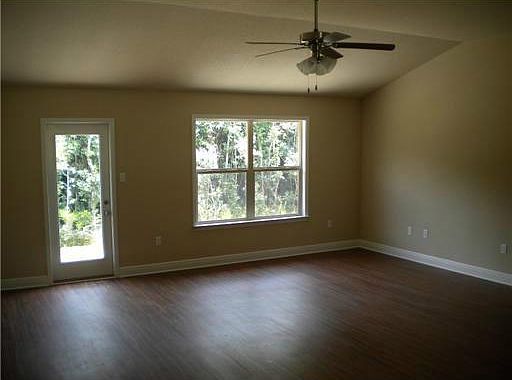 4th image of 14777 Canal Blvd