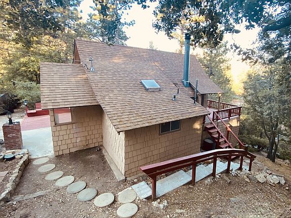 4th image of 52935 Cedar Crest Dr