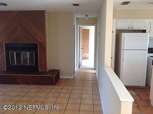 4th image of 1685 Debbie Ln