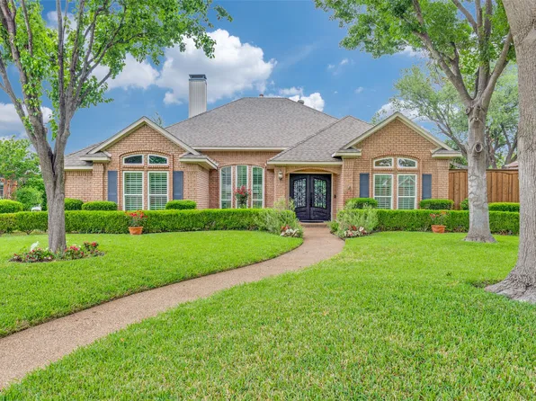 2204 Glascow Ct, Carrollton, TX 75007