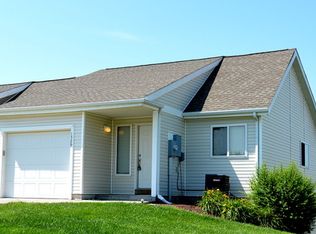 1329 Sundance Dr, Manhattan, KS 66503