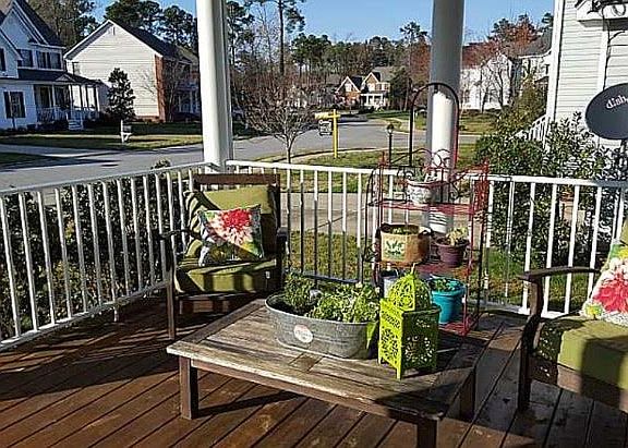 photo from previous listing