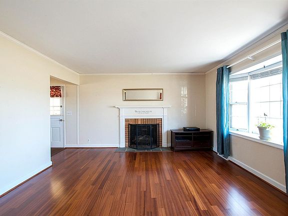 5th image of 1803 Avondale Dr