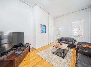 162 5th St #2, Hoboken, NJ 07030