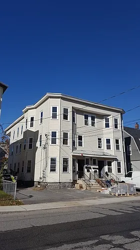 147 4th St #1 Photo 1