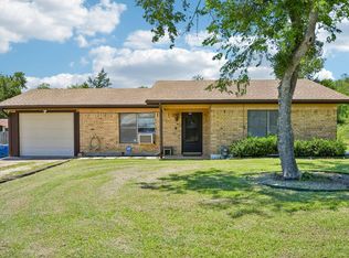 101 Brown St, Elgin, TX 78621