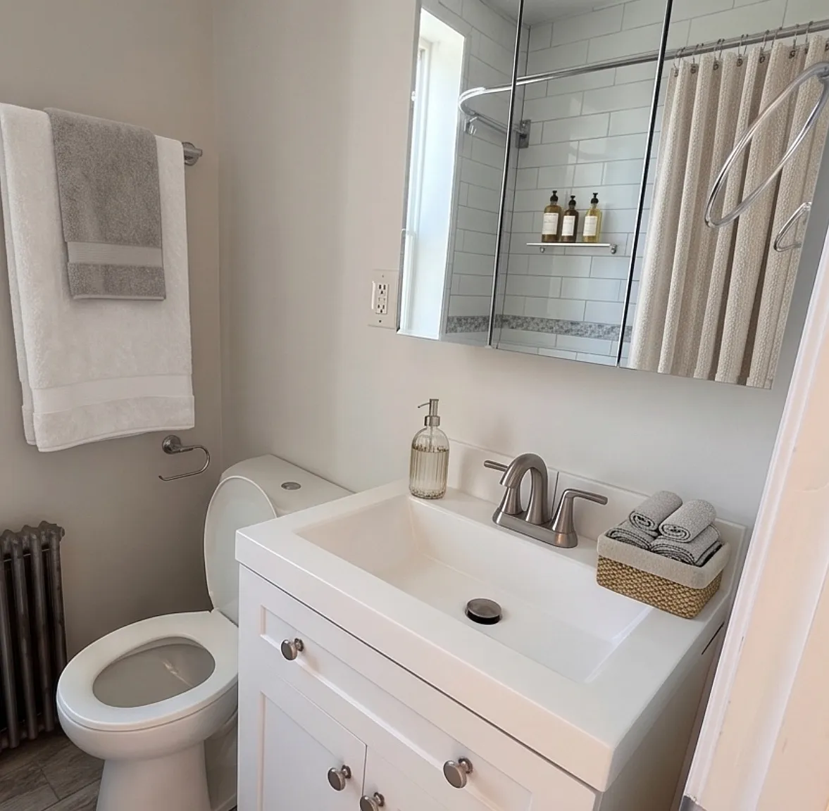 Studio, 9999 sqft, $2,450 — Photo 4
