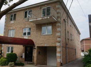 6611 71st St APT 1A, Flushing, NY 11379