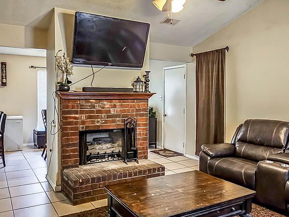 3rd image of 7080 Benji Ave