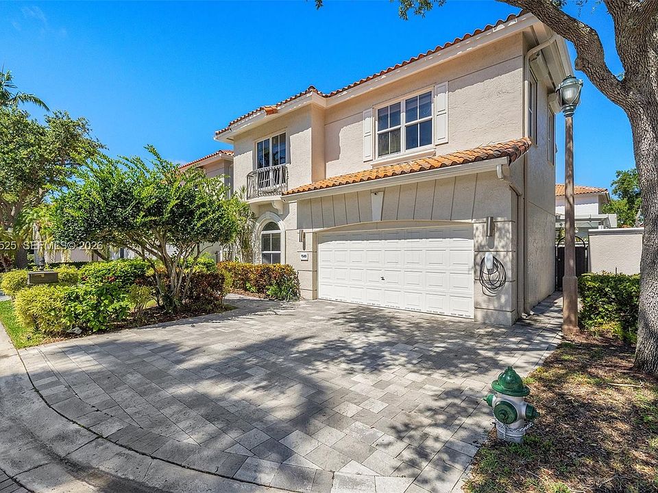 1st image of 1549 Shoreline Way